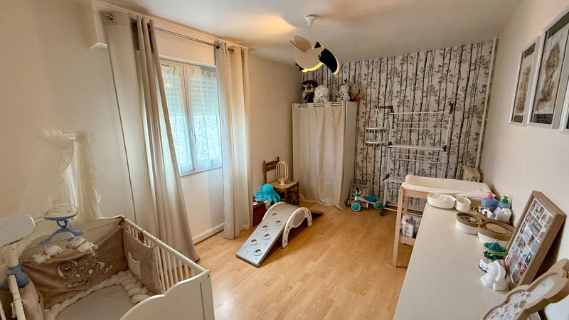 Appartement - 79 m² - 4 pièces