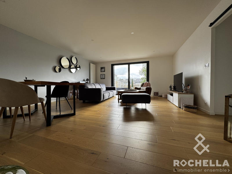 Maison - 87 m² - 5 pièces