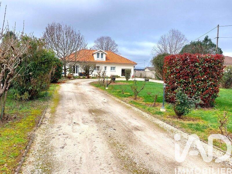 Maison - 156 m² - 5 pièces