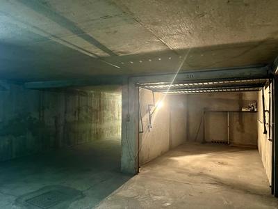 Parking / Garage - 15 m²