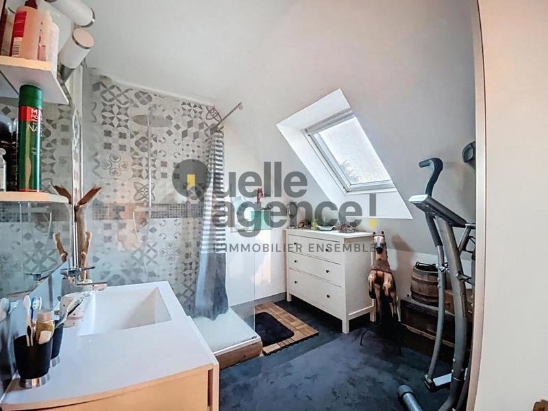 Maison - 176 m² - 8 pièces