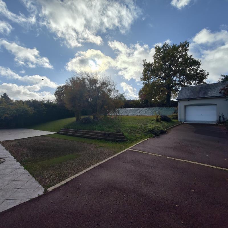 Maison - 110 m² - 5 pièces