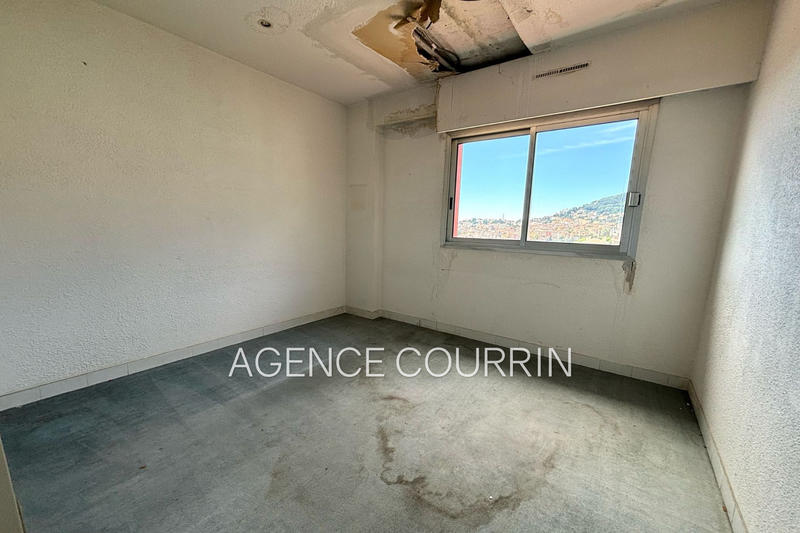 Appartement - 135 m² - 6 pièces