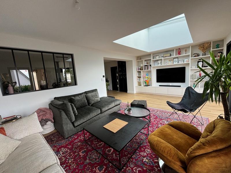 Maison traditionnelle - 160 m² - 6 pièces