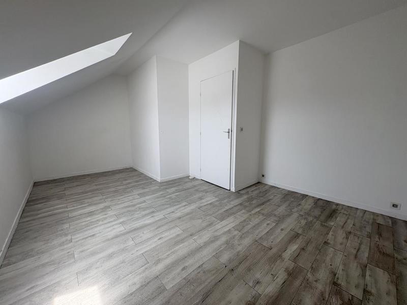 Appartement - 104 m² - 5 pièces