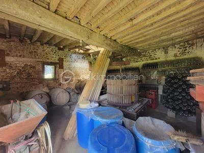 Propriété - 227 m² - 12 pièces