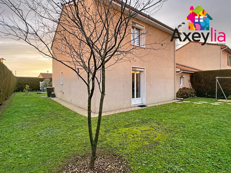 Maison - 105 m² - 5 pièces