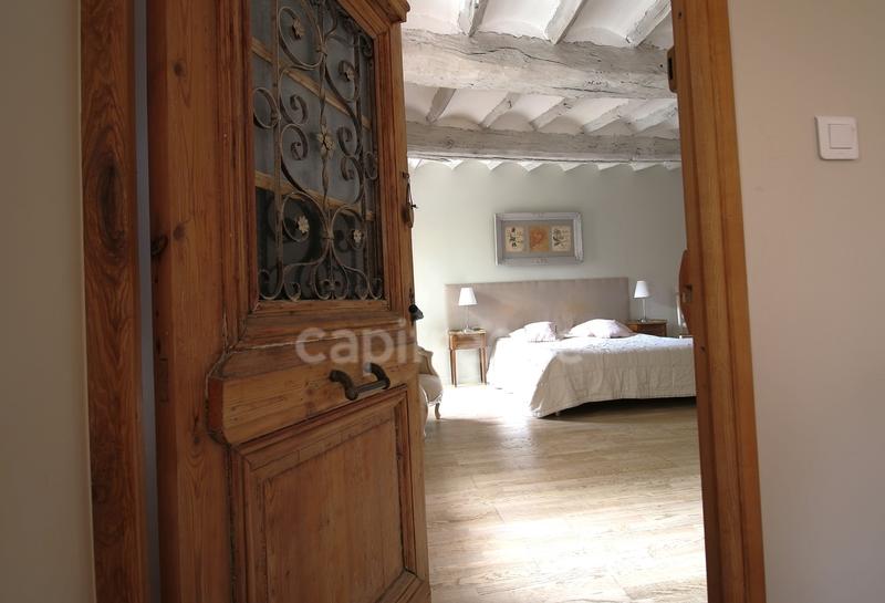 Corps de ferme - 315 m² - 11 pièces