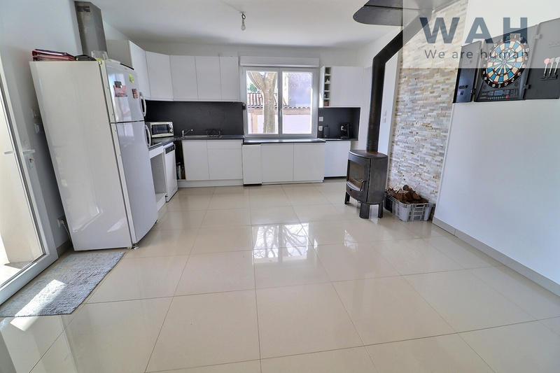 Villa - 84 m² - 4 pièces