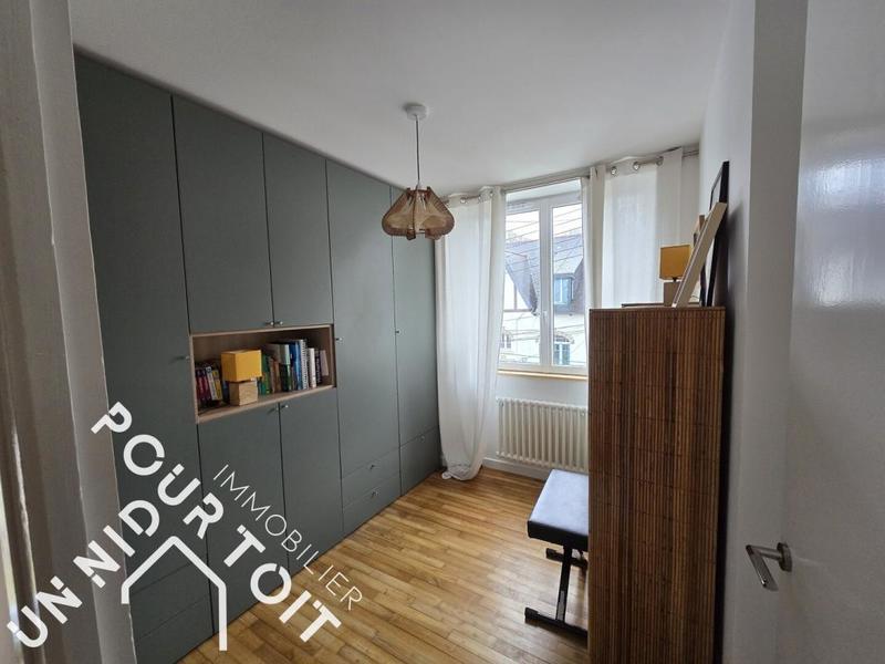 Maison - 179 m² - 7 pièces