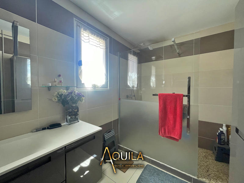 Villa - 140 m² - 7 pièces