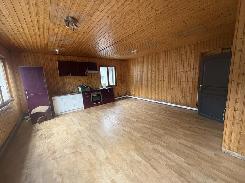 Immeuble mixte - 408 m² - 6 pièces