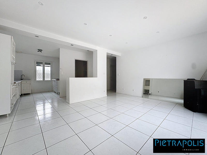 Maison - 148 m² - 7 pièces