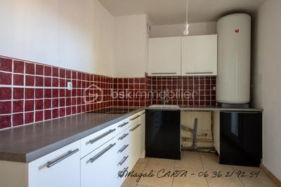 Appartement - 82 m² - 4 pièces