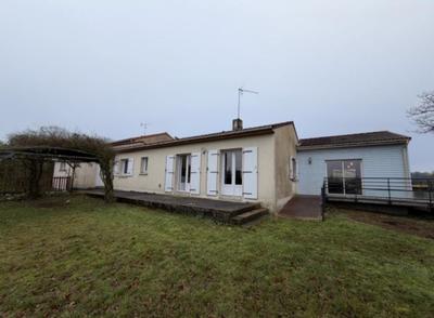 Maison - 138 m² - 5 pièces