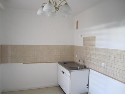 Appartement ancien - 78 m² - 4 pièces