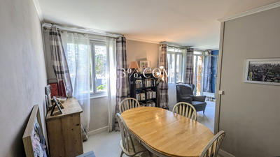 Appartement - 83 m² - 4 pièces