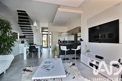 Appartement - 95 m² - 4 pièces