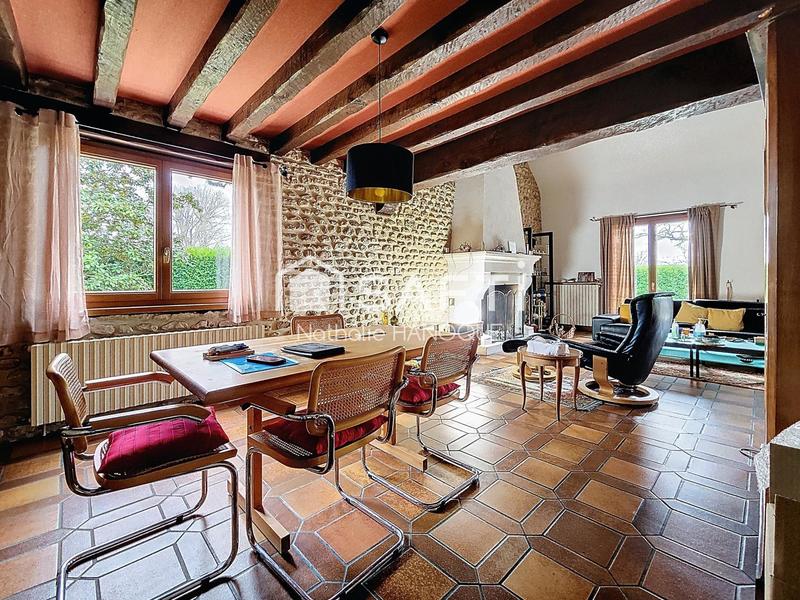 Maison - 193 m² - 6 pièces