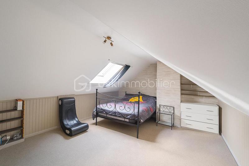 Pavillon - 154 m² - 8 pièces