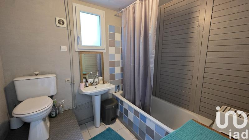 Maison - 210 m² - 9 pièces