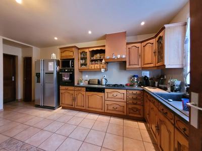 Maison - 152 m² - 6 pièces