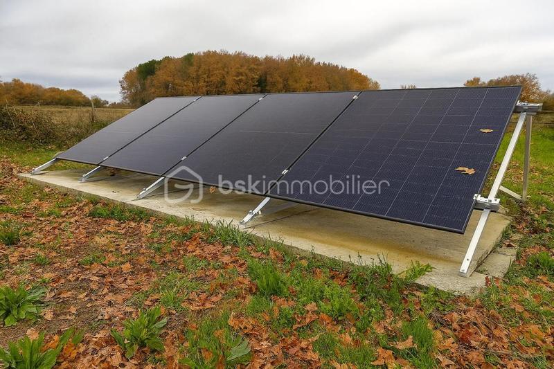 Terrain de loisirs - 10 885 m²