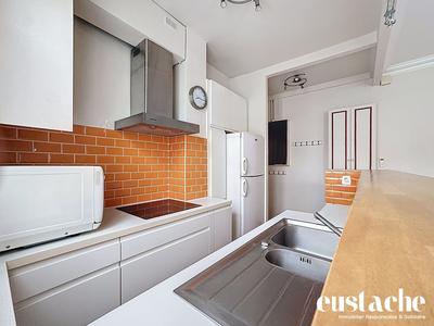 Appartement - 65 m² - 4 pièces