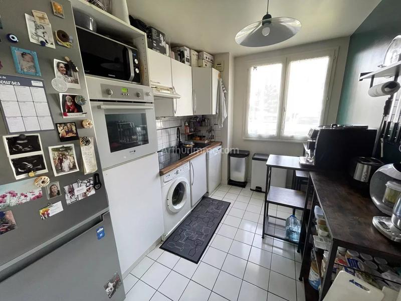Appartement - 80 m² - 4 pièces