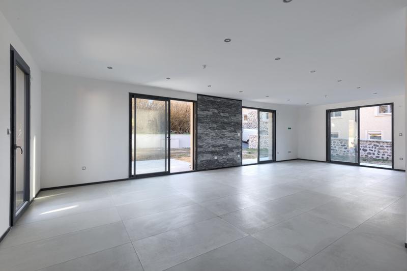 Maison - 121 m² - 5 pièces