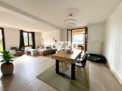 Maison - 122 m² - 5 pièces