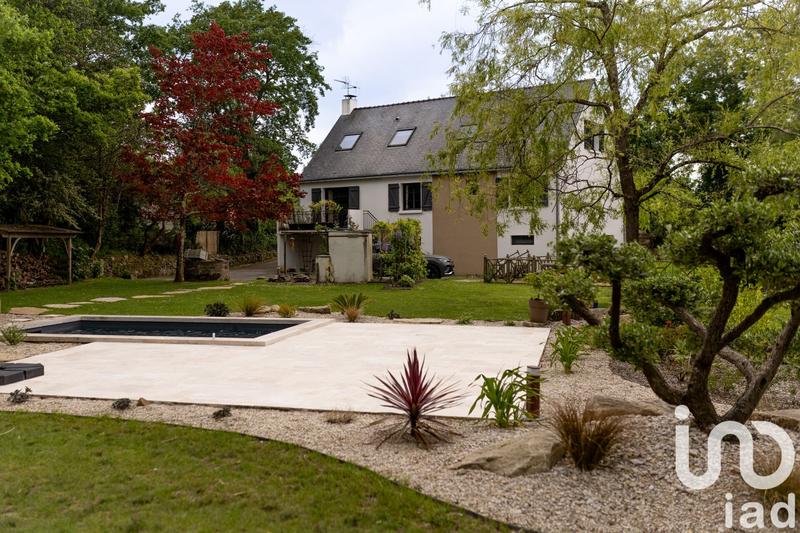 Maison - 190 m² - 7 pièces