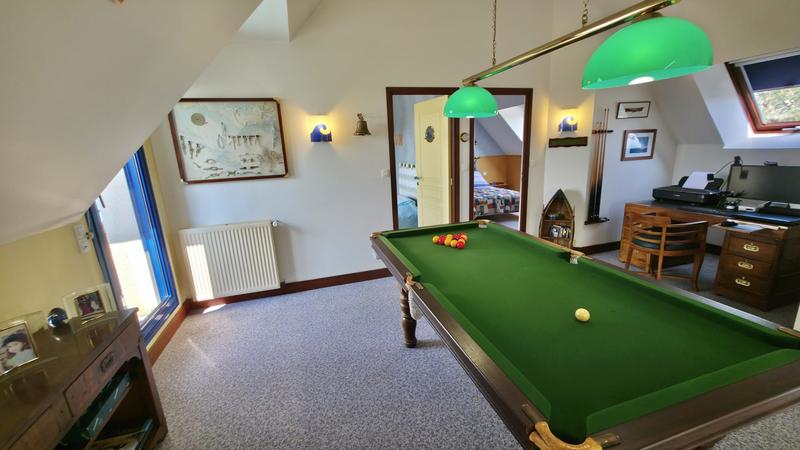 Maison contemporaine - 210 m² - 7 pièces