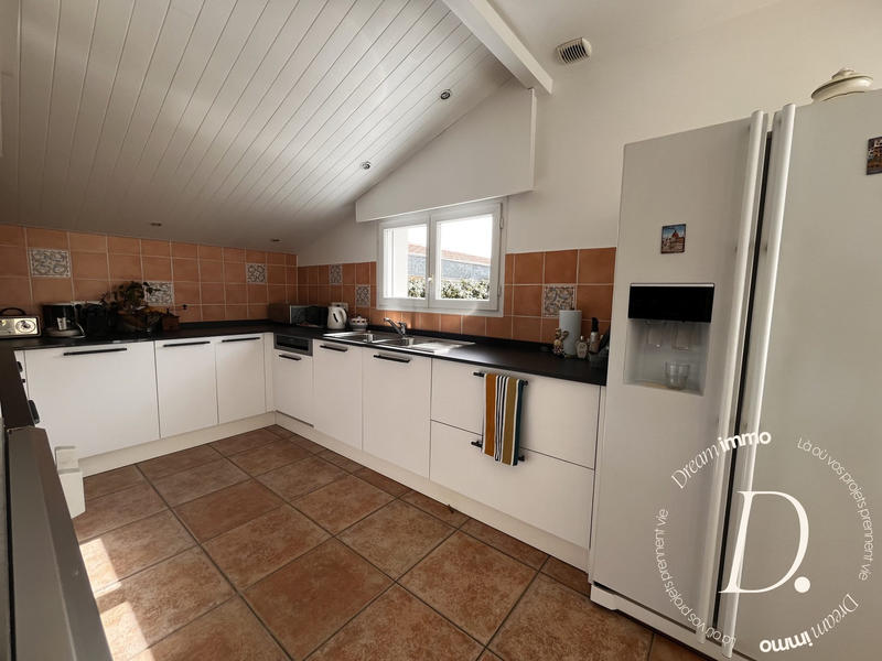 Maison - 142 m² - 6 pièces