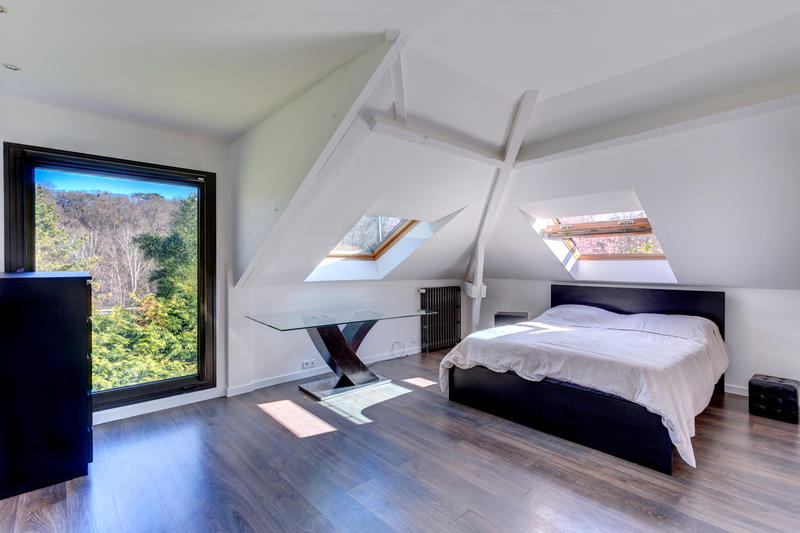 Maison - 258 m² - 7 pièces