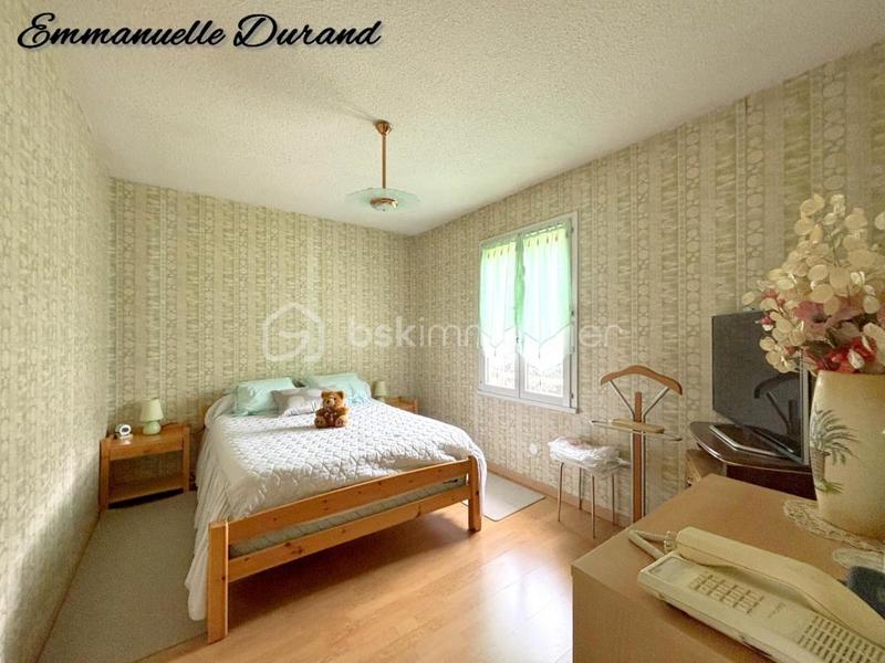 Maison - 93 m² - 4 pièces