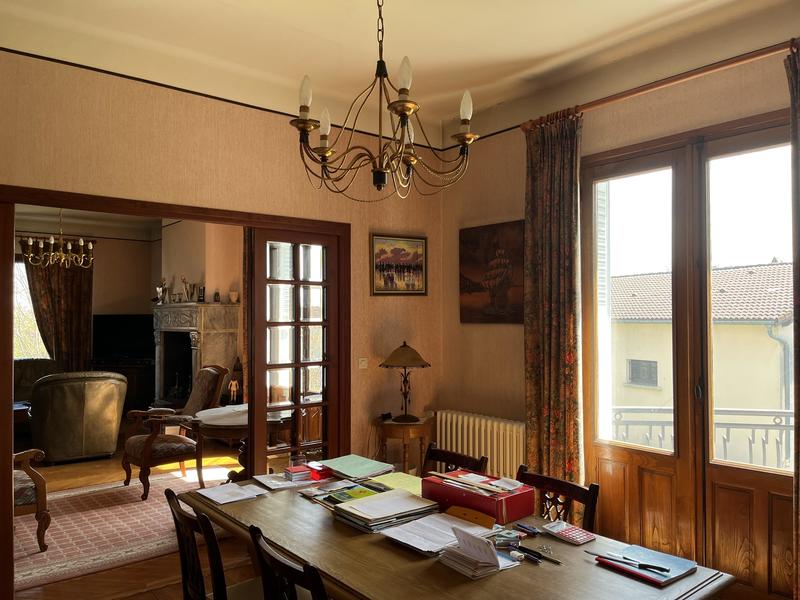 Maison - 186 m² - 4 pièces
