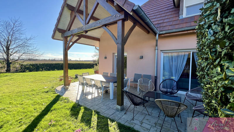 Maison - 165 m² - 7 pièces