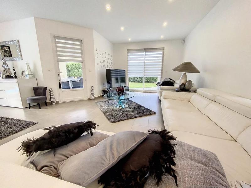 Maison - 190 m² - 7 pièces