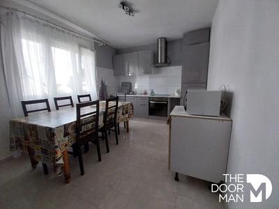 Maison - 146 m² - 7 pièces