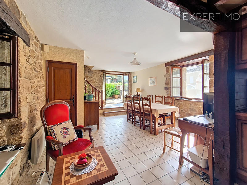 Maison de village - 93 m² - 4 pièces