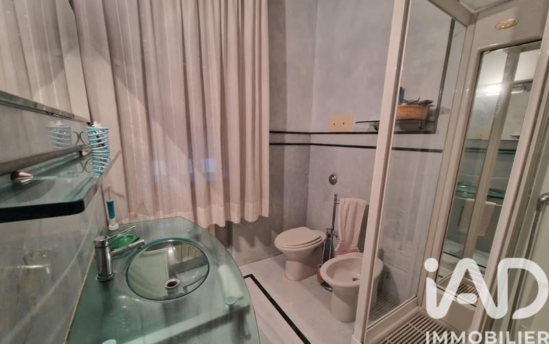 Maison - 170 m² - 7 pièces