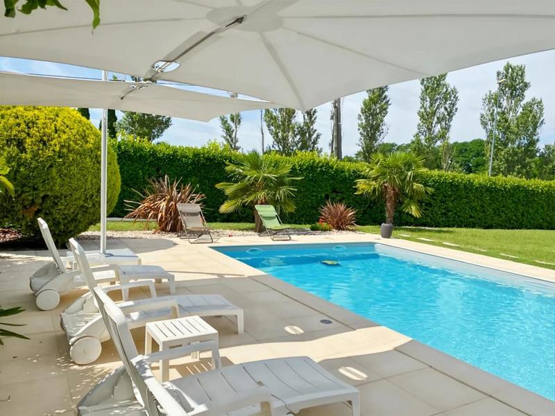 Maison - 185 m² - 6 pièces