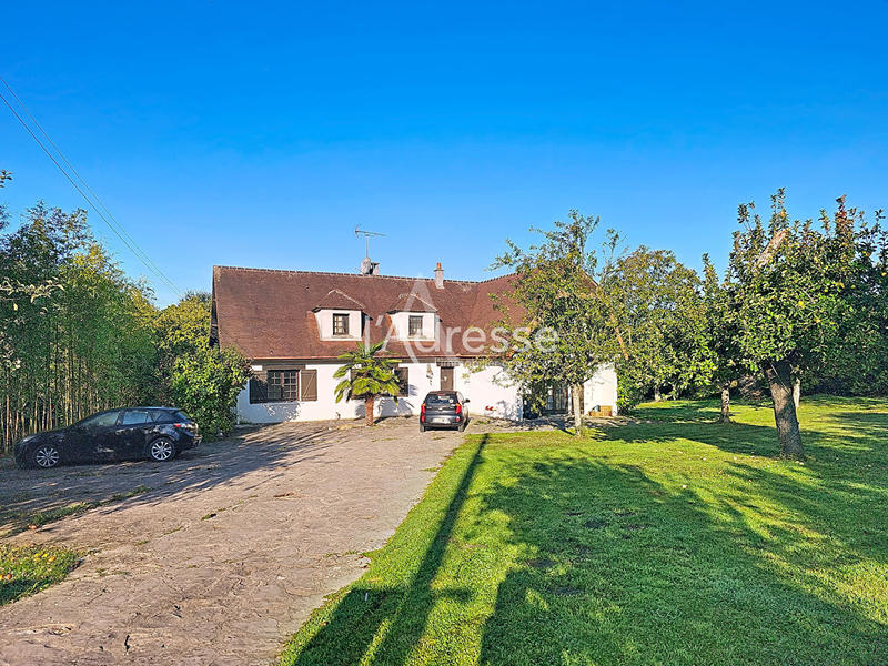 Maison - 202 m² - 6 pièces