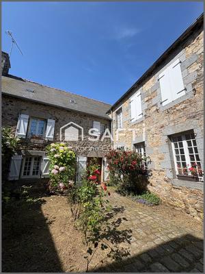 Maison - 187 m² - 9 pièces