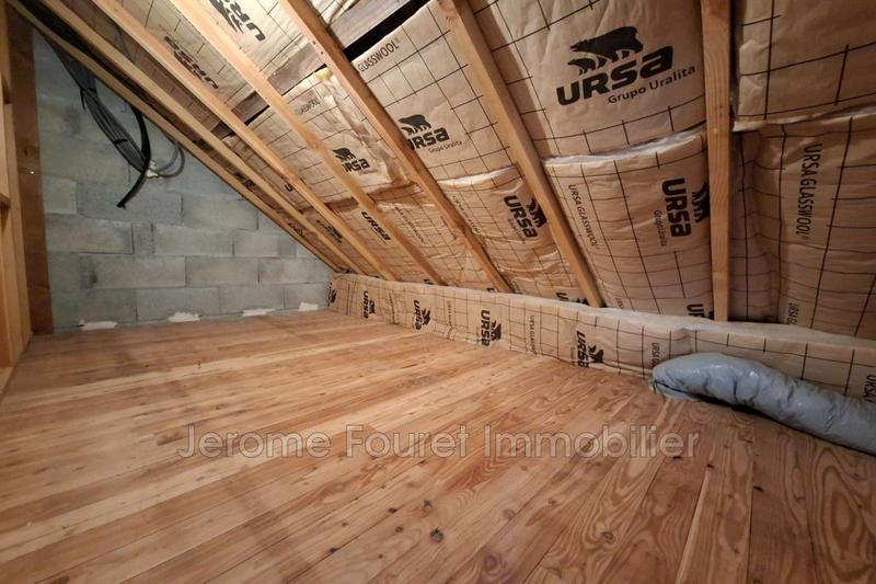 Maison traditionnelle - 147 m² - 6 pièces