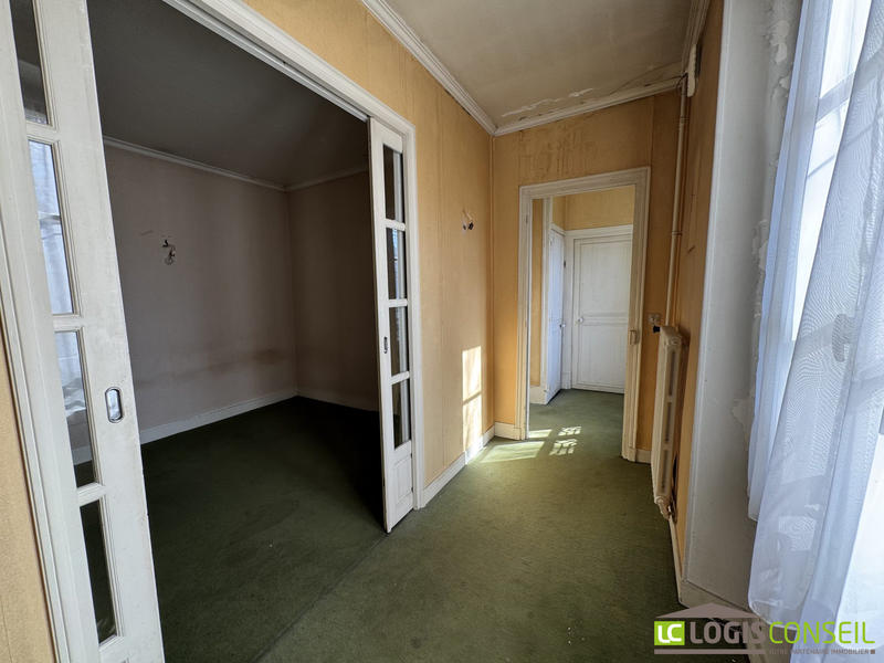 Villa - 222 m² - 7 pièces