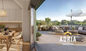 Appartement - 96 m² - 5 pièces