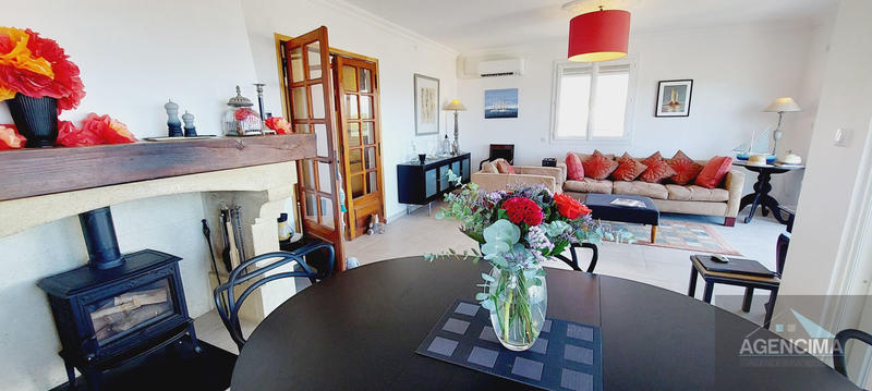 Villa - 160 m² - 8 pièces