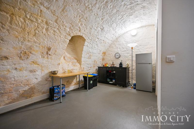 Local commercial - 61 m² - 4 pièces